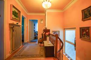 Property thumbnail 12