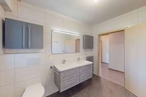 Naturnah. Durchdacht. Zukunftssicher. – Freistehendes 1-FH mit Einliegerwohnung, Waldbronn-Etzenrot – Die vollständige Adresse der Immobilie erhältst du vom Anbieter., 76337 Waldbronn – Vorschaubild 11
