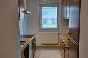 Erstbezug nach Renovierung: 3-Zimmer-Wohnung mit Loggia am Marienplatz – Die vollständige Adresse der Immobilie erhältst du vom Anbieter., 70178 Karlshöhe, Stuttgart – Vorschaubild 12