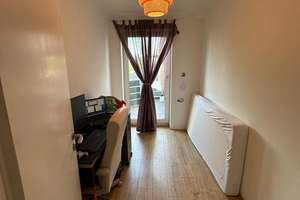PROVISIONSFREI:helle 4-Zimmer-Wohnung mit Balkon, Kamin, Aufzug, Stellplatz & moderner Einbauküche   – Josef-Neuberger-Straße 48, 40625 Gerresheim, Düsseldorf – Vorschaubild 7