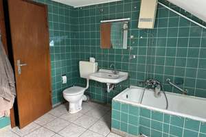 Reihenhaus mit Entwicklungspotenzial – Die vollständige Adresse der Immobilie erhältst du vom Anbieter., 52353 Birkesdorf, Düren – Vorschaubild 12