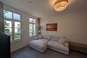 Stilvoll modernisierte und möblierte 3-Zimmer-Wohnung im Darmstädter Martinsviertel