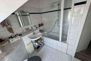  Charmante 2-Zimmer-Maisonettewohnung mit großem Südbalkon und Garage – Wittkampstraße 53, 44892 Langendreer, Bochum – Vorschaubild 10