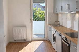 Erstbezug nach Kernsanierung: 2 Zimmer mit Balkon, Einbauküche & Smart Home – 76137 Südstadt, Karlsruhe – Vorschaubild 3