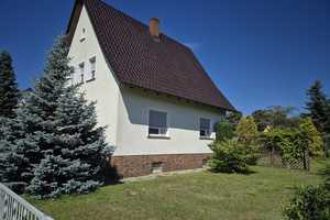 Einfamilienhaus mit 2 Garagen in ruhiger und bevorzugter Lage in Lübben – Dahme-Spreewald (Kreis) – Vorschaubild 2