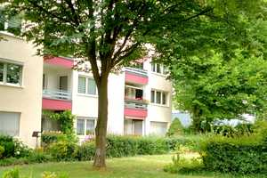 Großzügige 6-Zimmer Wohnung mit Balkon und Gartenmitbenutzung, grüne Wohnlage, kleine WEG – Köln – Vorschaubild 2