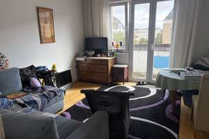 Ideal für die Familie! 4 Zimmer Wohnung mit Balkon, EBK und 2 Bädern! – 10589 Charlottenburg, Berlin – Vorschaubild 7