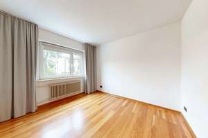 Mehrgenerationen-Traum: 3-Parteien Mehrfamilienhaus in Lichterfelde mit viel Entwicklungspotenzial – Die vollständige Adresse der Immobilie erhältst du vom Anbieter., 14167 Lichterfelde, Berlin – Vorschaubild 16