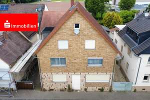 Mehrfamilienhaus mit drei Wohneinheiten, Garage und Garten – Die vollständige Adresse der Immobilie erhältst du vom Anbieter., 35398 Allendorf, Gießen – Vorschaubild 1