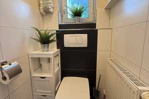 Ein Zuhause zum Verlieben – stilvolles Reihenmittelhaus mit Pool in Toplage · provisionsfrei – Eifelweg 5, 91056 Erlangen – Vorschaubild 10