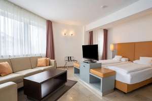 3. Möbliertes Apartment - Zentral und luxuriös Gemütliches Apartment Typ 3 – Charlottenstraße 60, 40210 Stadtmitte, Düsseldorf – Vorschaubild 4
