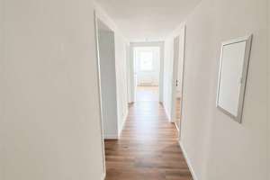 Großzügige 3,5-Zimmer Wohnung mit Wintergarten – Die vollständige Adresse der Immobilie erhältst du vom Anbieter., 38440 Rothenfelde, Wolfsburg – Vorschaubild 12