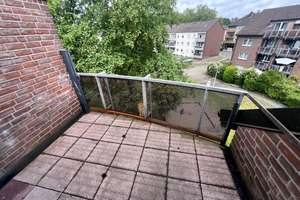 Helle DG Wohnung mit Balkon / 2,5 Zimmer in DU-Obermarxloh – Kampstr. 127, 47166 Obermarxloh, Duisburg – Vorschaubild 24