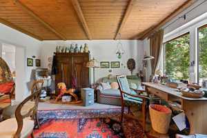 Charmantes Einfamilienhaus mit Potenzial und traumhafter Aussicht! – Ansbach – Vorschaubild 2