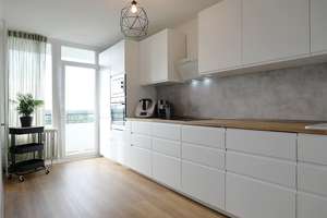 Krefeld-Uerdingen: Geschmackvoll sanierte 3 Zimmerwohnung mit Blick über Krefeld – Die vollständige Adresse der Immobilie erhältst du vom Anbieter., 47829 Uerdingen, Krefeld – Vorschaubild 6
