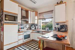 Exklusives Einfamilienhaus mit viel Potenzial in ruhiger Lage – Delmenhorst – Vorschaubild 8