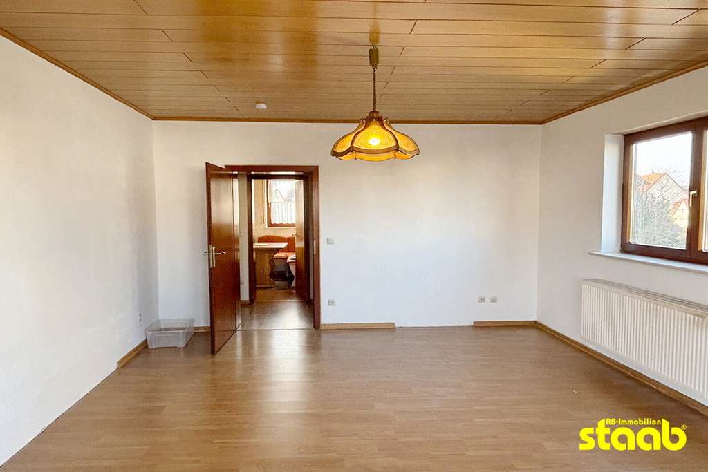 Immobilie in Kleinostheim - 3 ZIMMER, VIELE MÖGLICHKEITEN – IHR NEUES ZUHAUSE IN KLEINOSTHEIM - Bild 2