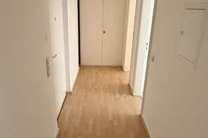 Klinikviertel-Renoviert 2 Zimmer, Küche m. EBK, Bad 53 m² Wilhelmstr.  – Wilhelmstraße 66, 44137 City, Dortmund – Vorschaubild 7