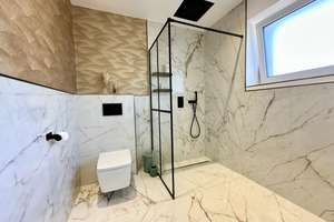 Luxuriös: kernsaniertes Einfamilienhaus mit atemberaubendem Ausblick, Indoorpool, Sauna und Garage – Die vollständige Adresse der Immobilie erhältst du vom Anbieter., 42719 Wald, Solingen – Vorschaubild 4