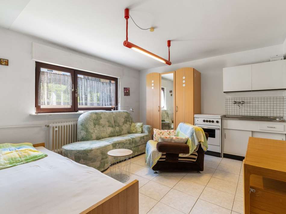 Küche u. Wohnzimmer KG