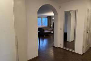 Modernisierte 3-Zimmer-Wohnung mit Balkon in Düsseldorf – Die vollständige Adresse der Immobilie erhältst du vom Anbieter., 40547 Niederkassel, Düsseldorf – Vorschaubild 1