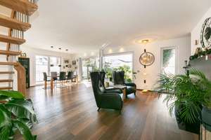 Luxus, Licht und Raum – beeindruckende Villa mit Einliegerwohnung & mehr – Die vollständige Adresse der Immobilie erhältst du vom Anbieter., 89075 Böfingen, Ulm – Vorschaubild 7