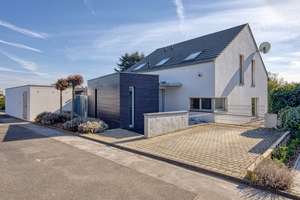 Exklusives Architektenhaus mit Pool in Bestlage von Pulheim-Brauweiler – Die vollständige Adresse der Immobilie erhältst du vom Anbieter., 50259 Pulheim – Vorschaubild 11