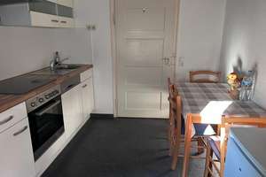 schöne 3-Zimmer-Wohnung im beliebten Zentrum von Ulm-Söflingen | mit Einbauküche | 100m zur S-Bahn – 89077 Söflingen, Ulm – Vorschaubild 9