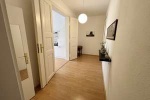 Stilvolles, möbliertes Altbau-Apartment mit Stuck und Aufzug in zentraler Lage nahe dem Leipziger St – 4109 Zentrum-West, Leipzig – Vorschaubild 11