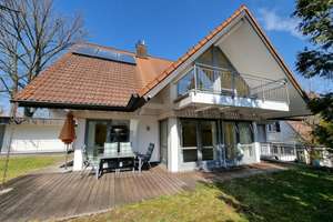 Architektonisch reizvolles Wohnhaus ...
großzügig und individuell ...