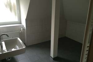 2-Zimmer-Dachgeschosswohnung in Angermund – Die vollständige Adresse der Immobilie erhältst du vom Anbieter., 40489 Angermund, Düsseldorf – Vorschaubild 3