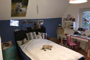Grünes Paradies: Charmantes Haus mit 785 m² Traumgrundstück – 700.000€ VB - Provisionsfrei! – 60388 Seckbach, Frankfurt am Main – Vorschaubild 14