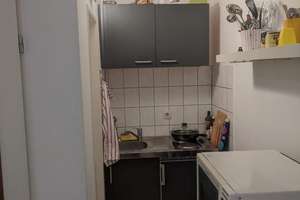 Schöne 1-Zimmer Wohnung in Düsseldorf, 2. OG, Balkon – Fleher Straße 176, 40233 Bilk, Düsseldorf – Vorschaubild 5