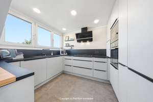 ELEGANT: Moderne Eigentumswohnung mit Garage und Wintergarten in ruhiger Randlage von KA-Knielingen – Die vollständige Adresse der Immobilie erhältst du vom Anbieter., 76187 Knielingen, Karlsruhe – Vorschaubild 3