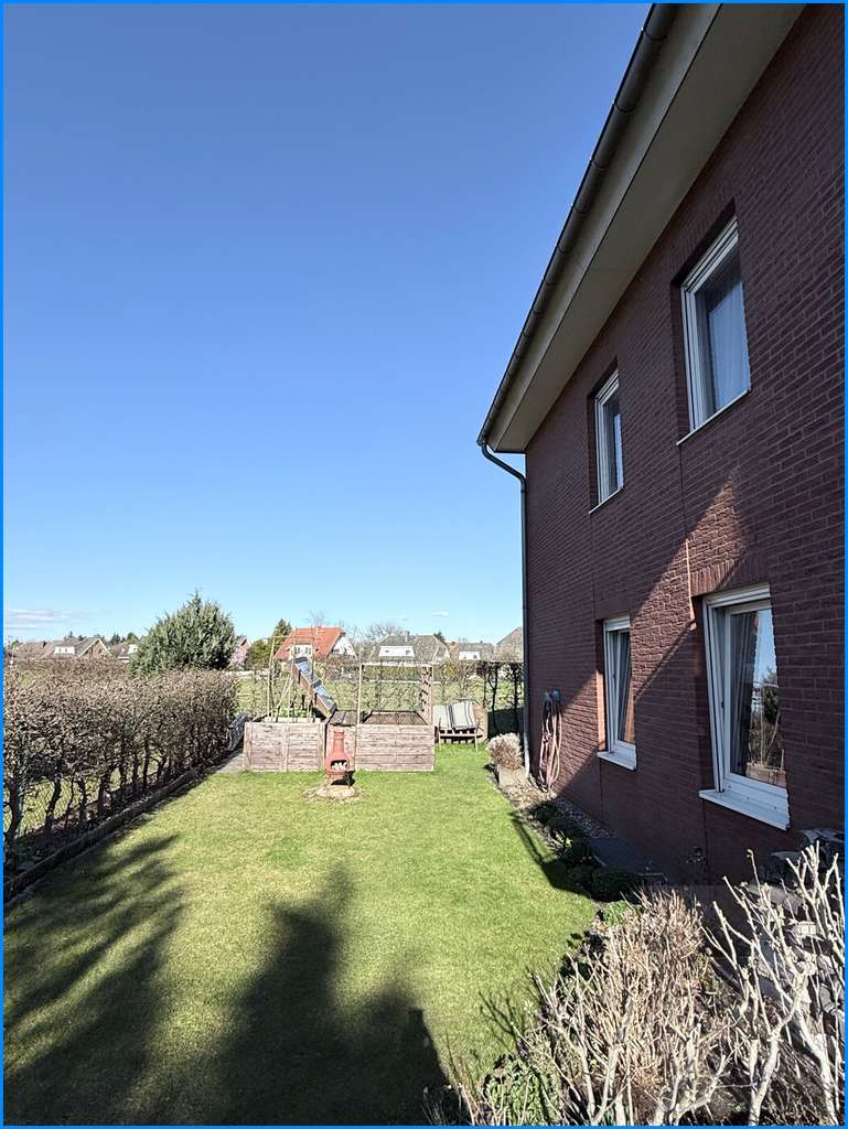 Immobilie in Stahnsdorf - MAK Immobilien:  Zweifamilienhaus in Stahnsdorf kaufen - Bild 0