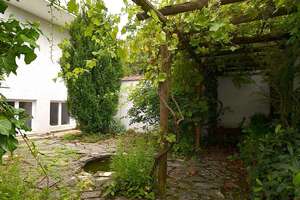 Traumhaft möbliertes Haus mit Garten und Pool in Würzburg/Frauenland – Die vollständige Adresse der Immobilie erhältst du vom Anbieter., 97074 Frauenland, Würzburg – Vorschaubild 37