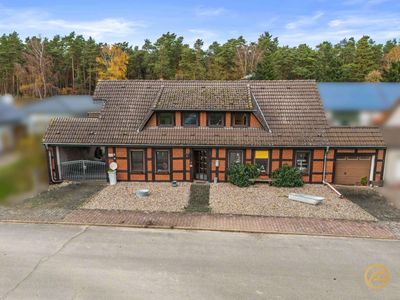 "Hinterhaus bezugsfertig, Vorderhaus zur Modernisierung – ideal für Familien & Mehrgenerationen"