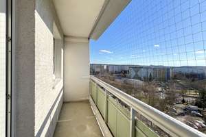 Helle 2-Zimmer-Wohnung mit Balkon in Jena-Lobeda! – Richard-Zimmermann-Str. 9, 7747 Neulobeda, Jena – Vorschaubild 3
