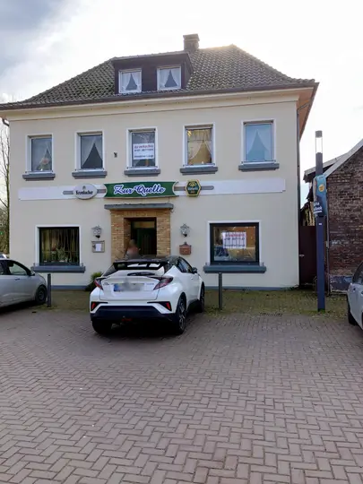 https://pictures.immobilienscout24.de/listings/327ff5bb-2b0a-461f-b39d-e1dc02daeabe-1881872681.jpg/ORIG/resize/540x540%3E/format/webp/quality/73