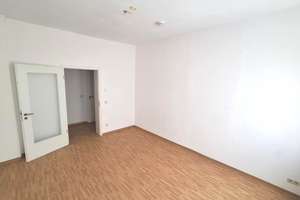 Tolle Etagen- Dachgeschosswohnung mit Nebenraum. Hier in Huttrop wohnt man gerne und zentral – Die vollständige Adresse der Immobilie erhältst du vom Anbieter., 45138 Huttrop, Essen – Vorschaubild 13