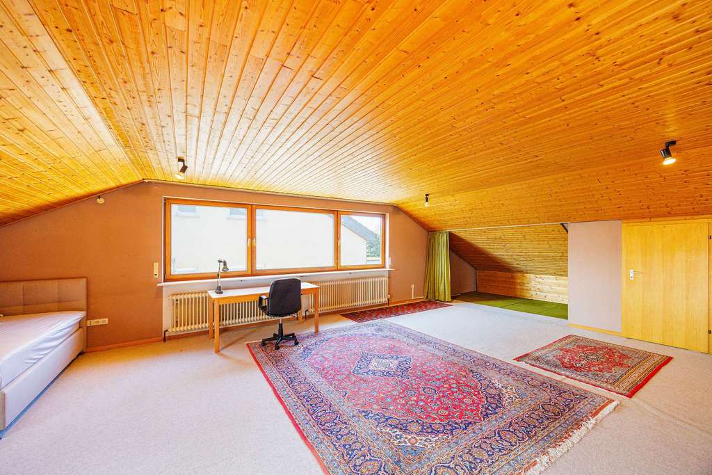 Immobilie in Steinheim an der Murr - WEITBLICK: Happy Family! - Bild 2