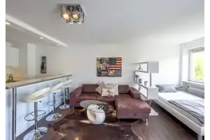 Lichtdurchflutete 1-Zimmer Wohnung, beste Lage Pasings – Offenbachstraße 1, 81425 München – Vorschaubild 3