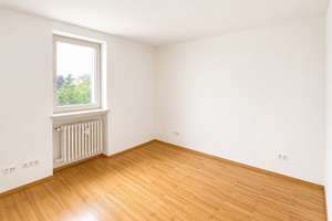 Herrlicher Ausblick! Helle 3-Zimmer-Wohnung am Oberhauser Bahnhof – Die vollständige Adresse der Immobilie erhältst du vom Anbieter., 86154 Oberhausen-Süd, Augsburg – Vorschaubild 5