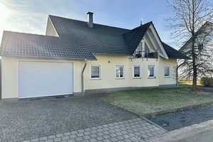 Großzügiges Familienhaus mit Photovoltaik/ Garten/Außen und Garage zu verkaufen
 – Stadtverband Saarbrücken (Kreis) – Vorschaubild 7