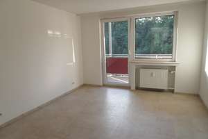 Schöne,helle WZ, Schlafzi+  große Küche +  Bad + Diele + Balkon /Renoviert – Die vollständige Adresse der Immobilie erhältst du vom Anbieter., 42107 Elberfeld, Wuppertal – Vorschaubild 5