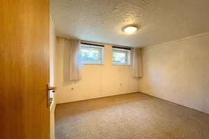 Angebotsverfahren: Platz für die ganze Familie in beliebter Lage – Die vollständige Adresse der Immobilie erhältst du vom Anbieter., 12623 Kaulsdorf, Berlin – Vorschaubild 8