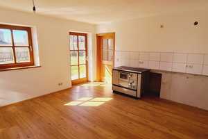 Ländliches Einfamilienhaus mit Bergblick in Tittmoning – Traunstein (Kreis) – Vorschaubild 4