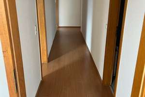 Helle 3-Zimmer-Wohnung im 4. Obergeschoss mit 66,9 m² in Solingen – Entenpfuhl 2-4, 42651 Solingen-Mitte, Solingen – Vorschaubild 8