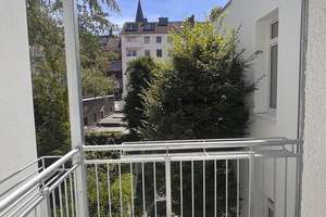 ** BEL ETAGE IN UNTERBILK * SINGLE WOHNUNG IM KERSANIERTEN ALTBAU NÄHE LANDTAG & HAFEN** – Sedanstr. xx, 40217 Unterbilk, Düsseldorf – Vorschaubild 10