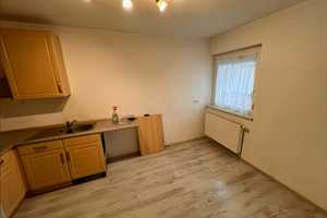 Familienfreundliches Reihenmittelhaus mit Garten & Balkon – 96 m², 5 Zimmer, ruhig und zentral – Nürnberger Straße 38f, 91522 Ansbach – Vorschaubild 8